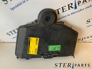 Gebruikte Diversen Mercedes SLK (R170) 2.0 200 16V Prijs € 12,50 Margeregeling aangeboden door Sterparts Mercedes specialist