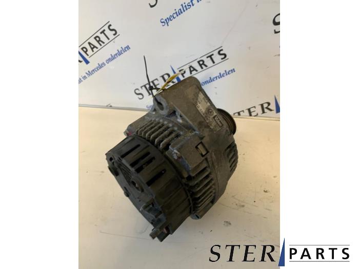 Gebruikte Dynamo Mercedes SLK (R170) 2.0 200 16V Prijs € 44,95 Margeregeling aangeboden door Sterparts Mercedes specialist