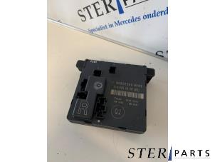 Gebruikte Module Centrale Deurvergrendeling Mercedes CLS (C219) 320 CDI 24V Prijs € 29,95 Margeregeling aangeboden door Sterparts Mercedes specialist