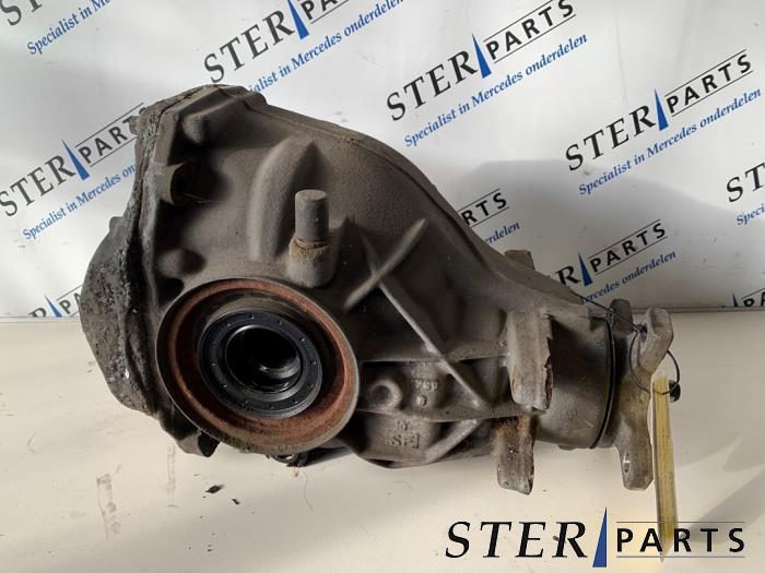 Gebruikte Differentieel achter Mercedes CLS (C219) 320 CDI 24V Prijs € 149,50 Margeregeling aangeboden door Sterparts Mercedes specialist