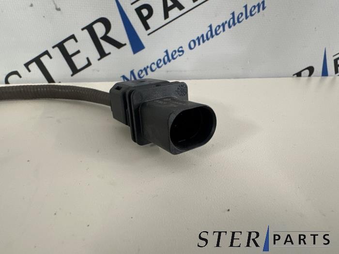 Lambda Sonde van een Mercedes-Benz GLC (X253) 3.0 43 AMG V6 Turbo 4-Matic 2017