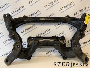 Gebruikte Subframe Mercedes CLS (C219) 320 CDI 24V Prijs € 124,50 Margeregeling aangeboden door Sterparts Mercedes specialist