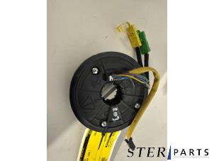 Gebruikte Stuurhoek sensor Mercedes C (W203) 2.2 C-200 CDI 16V Prijs € 44,95 Margeregeling aangeboden door Sterparts Mercedes specialist