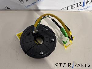Gebruikte Stuurhoek sensor Mercedes C (W203) 2.2 C-200 CDI 16V Prijs € 44,95 Margeregeling aangeboden door Sterparts Mercedes specialist