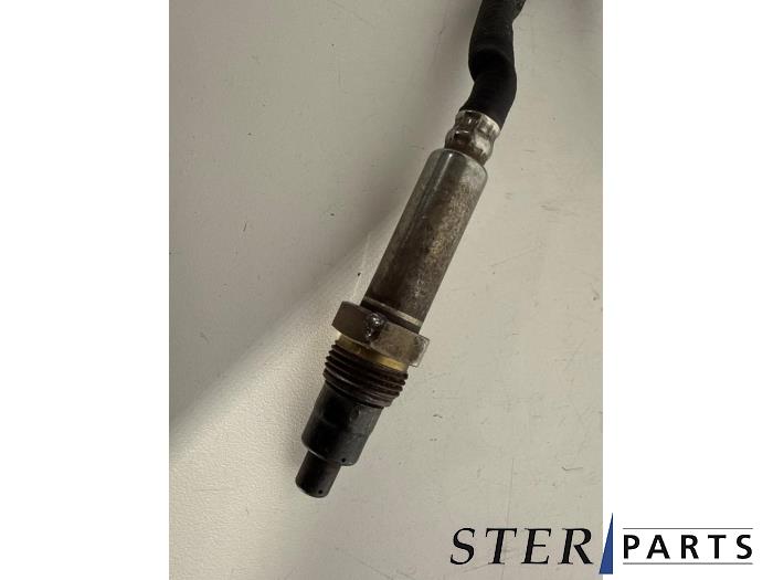 Nox sensor van een Mercedes-Benz E (C207) E-350 CDI V6 24V 2010
