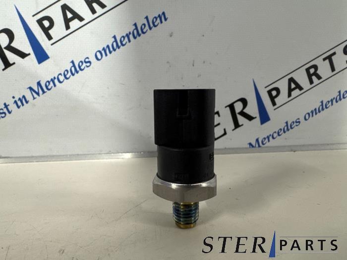 Gebruikte Druksensor Mercedes C (W202) 2.2 C-200 CDI 16V Prijs € 34,95 Margeregeling aangeboden door Sterparts Mercedes specialist
