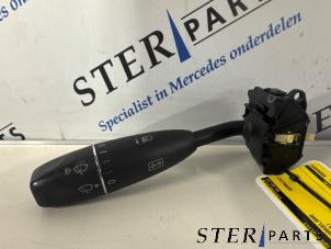 Gebruikte Knipperlicht Schakelaar Mercedes S (W221) 3.0 S-320 CDI 24V Prijs € 24,95 Margeregeling aangeboden door Sterparts Mercedes specialist