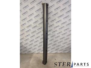 Gebruikte Sideskirt links Mercedes B (W245) 2.0 B-200 16V Prijs € 40,00 Margeregeling aangeboden door Sterparts Mercedes specialist
