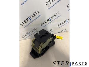 Gebruikte Selectiehendel automaat Mercedes B (W245) 2.0 B-200 16V Prijs € 29,95 Margeregeling aangeboden door Sterparts Mercedes specialist