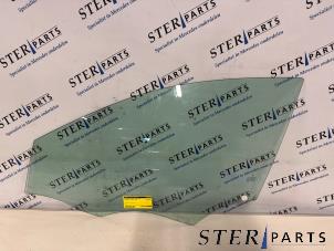 Gebruikte Portierruit 4Deurs links-voor Mercedes A (W176) 1.5 A-180 CDI, A-180d 16V Prijs € 29,95 Margeregeling aangeboden door Sterparts Mercedes specialist