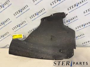 Gebruikte Modderkuip Mercedes E Combi (S211) 3.2 E-320 CDI 24V Prijs € 15,00 Margeregeling aangeboden door Sterparts Mercedes specialist