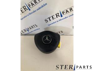 Gebruikte Airbag links (Stuur) Mercedes C (W205) C-350 e 2.0 16V Prijs € 149,50 Margeregeling aangeboden door Sterparts Mercedes specialist