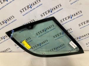 Gebruikte Driehoeks Ruit rechts-achter Mercedes ML I (163) 2.7 270 CDI 20V Prijs € 34,95 Margeregeling aangeboden door Sterparts Mercedes specialist