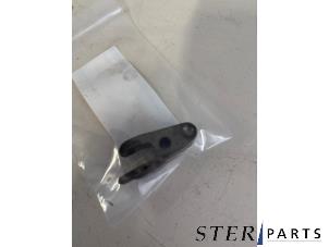 Gebruikte Diversen Mercedes E (W212) E-200 CDI 16V BlueEfficiency,BlueTEC Prijs € 4,95 Margeregeling aangeboden door Sterparts Mercedes specialist