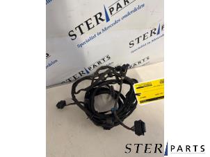 Gebruikte PDC kabelboom Mercedes C (W205) C-350 e 2.0 16V Prijs € 59,50 Margeregeling aangeboden door Sterparts Mercedes specialist