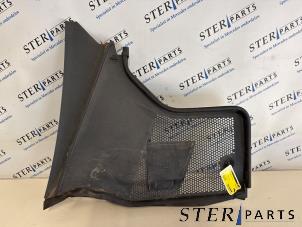 Gebruikte Paravan Mercedes C (W205) C-350 e 2.0 16V Prijs € 24,95 Margeregeling aangeboden door Sterparts Mercedes specialist