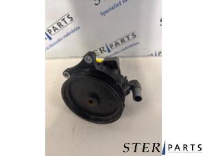 Gebruikte Pomp Servo Mercedes E (W212) E-200 CGI 16V BlueEfficiency Prijs € 195,00 Margeregeling aangeboden door Sterparts Mercedes specialist