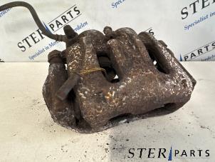 Gebruikte Remklauw (Tang) links-voor Mercedes Vito (639.7) 2.2 113 CDI 16V Euro 5 Prijs € 42,29 Inclusief btw aangeboden door Sterparts Mercedes specialist