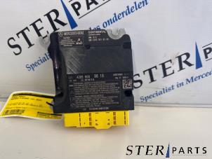 Gebruikte Airbag Module Mercedes C (W205) C-350 e 2.0 16V Prijs € 34,95 Margeregeling aangeboden door Sterparts Mercedes specialist