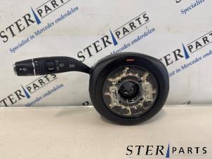Gebruikte Licht + Raw Schakelaar Mercedes C (W205) C-180 1.6 CDI BlueTEC, C-180 d 16V Prijs € 89,50 Margeregeling aangeboden door Sterparts Mercedes specialist