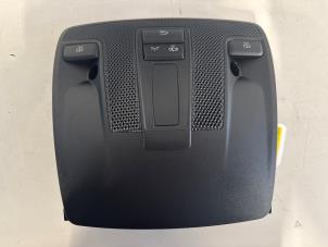 Gebruikte Binnenverlichting voor Mercedes Vito (447.6) 1.6 109 CDI 16V Prijs € 34,95 Margeregeling aangeboden door Sterparts Mercedes specialist