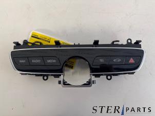 Gebruikte Regelunit Multi Media Mercedes C (W205) C-180 1.6 CDI BlueTEC, C-180 d 16V Prijs € 64,95 Margeregeling aangeboden door Sterparts Mercedes specialist