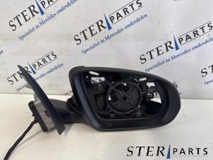Gebruikte Buitenspiegel rechts Mercedes C (W205) C-200 2.0 CGI 16V Prijs € 74,50 Margeregeling aangeboden door Sterparts Mercedes specialist