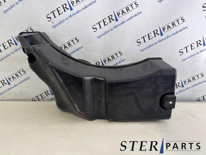 Gebruikte Subwoofer Mercedes E Estate (S212) E-250 CDI 16V BlueEfficiency Prijs € 99,50 Margeregeling aangeboden door Sterparts Mercedes specialist