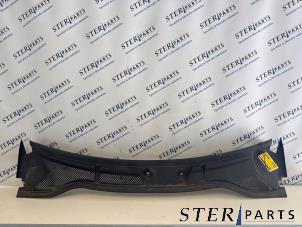 Gebruikte Paravan Mercedes B (W246) Electric Drive Prijs € 29,95 Margeregeling aangeboden door Sterparts Mercedes specialist