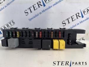 Gebruikte Comfort Module Mercedes C (W203) 2.2 C-200 CDI 16V Prijs € 145,00 Margeregeling aangeboden door Sterparts Mercedes specialist
