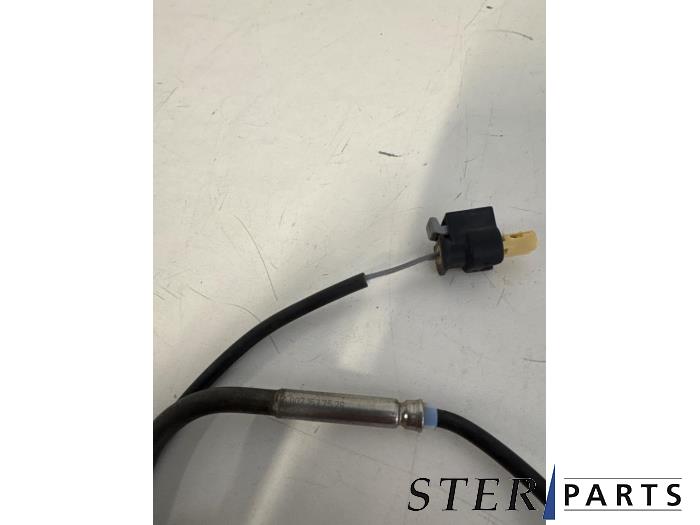 Uitlaat temperatuursensor van een Mercedes-Benz Sprinter 3,5t (906.73) 311 CDI 16V 2008