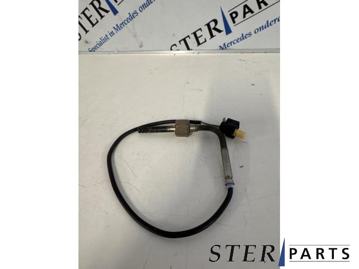 Uitlaat temperatuursensor van een Mercedes-Benz Sprinter 3,5t (906.73) 311 CDI 16V 2008