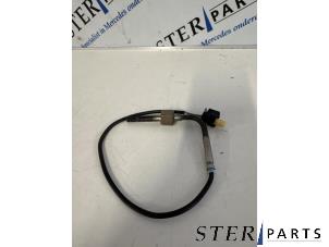 Uitlaat temperatuursensor van een Mercedes-Benz Sprinter 3,5t (906.73) 311 CDI 16V 2008