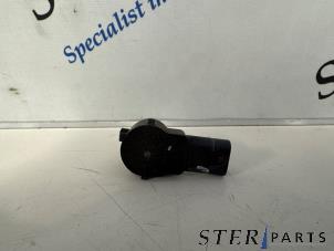 Gebruikte Sensor PDC Mercedes C Estate (S204) 1.8 C-180 CGI 16V Prijs € 19,95 Margeregeling aangeboden door Sterparts Mercedes specialist