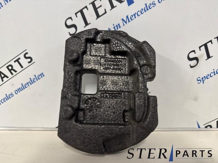 Gebruikte Diversen Mercedes B (W246/W242) 1.6 B-180 BlueEFFICIENCY Turbo 16V Prijs € 4,95 Margeregeling aangeboden door Sterparts Mercedes specialist