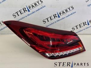 Gebruikte Achterlicht links Mercedes CLA (118.3) 1.3 CLA-180 Turbo 16V Prijs € 235,95 Inclusief btw aangeboden door Sterparts Mercedes specialist