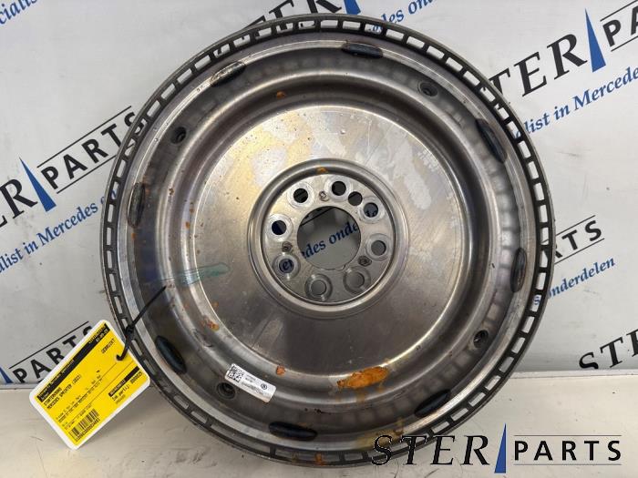 Gebruikte Starterkrans Mercedes Sprinter 3,5t (907.6/910.6) 311 CDI 2.0 D RWD Prijs € 72,00 Inclusief btw aangeboden door Sterparts Mercedes specialist