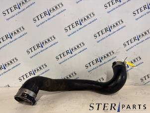 Gebruikte Intercooler Slang Mercedes C Estate (S204) 1.8 C-200 CGI 16V Prijs € 24,95 Margeregeling aangeboden door Sterparts Mercedes specialist