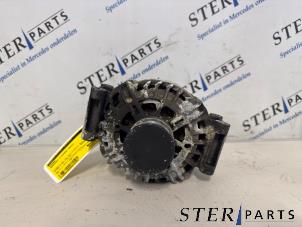 Gebruikte Alternator Mercedes C Estate (S204) 1.8 C-200 CGI 16V Prijs € 89,50 Margeregeling aangeboden door Sterparts Mercedes specialist
