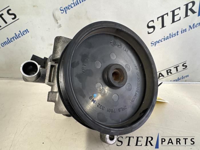 Gebruikte Stuurpomp Mercedes C Estate (S204) 1.8 C-200 CGI 16V Prijs € 94,50 Margeregeling aangeboden door Sterparts Mercedes specialist