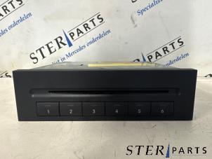 Gebruikte CD Wisselaar Mercedes CLS (C219) 350 3.5 V6 18V Prijs € 74,50 Margeregeling aangeboden door Sterparts Mercedes specialist