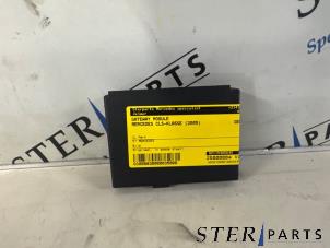 Gebruikte Gateway module Mercedes CLS (C219) 350 3.5 V6 18V Prijs € 29,50 Margeregeling aangeboden door Sterparts Mercedes specialist