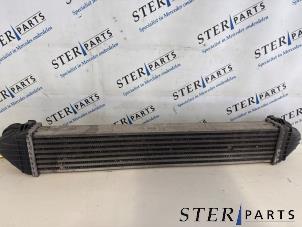 Gebruikte Intercooler Mercedes B (W245) 2.0 B-200 16V Turbo Prijs € 19,50 Margeregeling aangeboden door Sterparts Mercedes specialist
