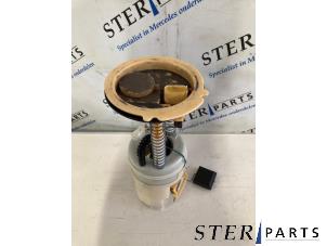 Gebruikte Tank element Pomp Mercedes B (W245) 2.0 B-200 16V Turbo Prijs € 44,95 Margeregeling aangeboden door Sterparts Mercedes specialist