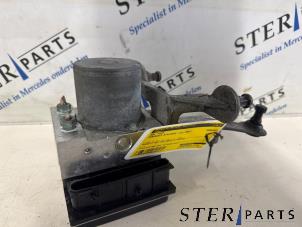 Gebruikte ABS Pomp Mercedes B (W245) 2.0 B-200 16V Turbo Prijs € 24,95 Margeregeling aangeboden door Sterparts Mercedes specialist