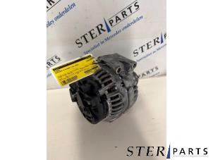 Gebruikte Dynamo Mercedes E Combi (S211) 1.8 E-200 K 16V Prijs € 94,50 Margeregeling aangeboden door Sterparts Mercedes specialist