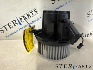 Gebruikte Blower Mercedes CLS Shooting Brake (X218) 350 CDI BlueEfficiency 3.0 V6 24V Prijs € 69,50 Margeregeling aangeboden door Sterparts Mercedes specialist