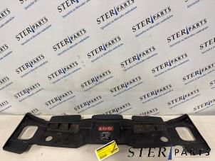 Gebruikte Luchtgeleider Mercedes CLS Shooting Brake (X218) 350 CDI BlueEfficiency 3.0 V6 24V Prijs € 49,50 Margeregeling aangeboden door Sterparts Mercedes specialist