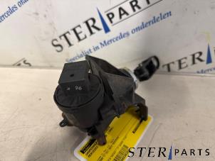 Gebruikte Gaspedaalpositie Sensor Mercedes Sprinter 2t (901/902) 210D Prijs € 124,50 Margeregeling aangeboden door Sterparts Mercedes specialist