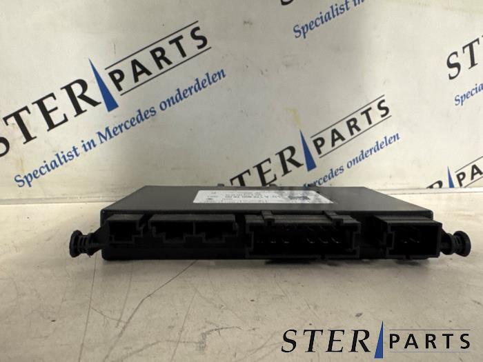 Computer stoel van een Mercedes-Benz CLS Shooting Brake (X218) 350 CDI BlueEfficiency 3.0 V6 24V 2013
